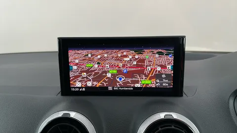 AUDI Q2 35 TFSI Sport S Tronic