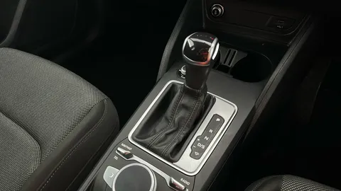 AUDI Q2 35 TFSI Sport S Tronic