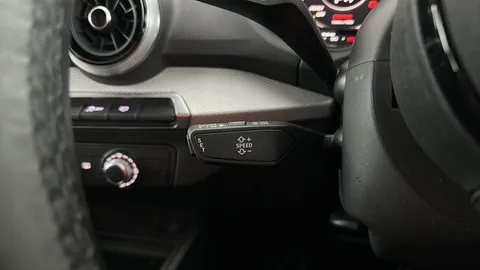 AUDI Q2 35 TFSI Sport S Tronic