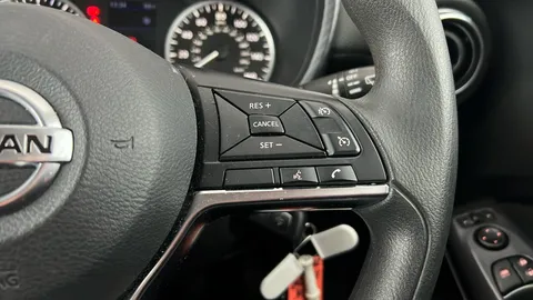 NISSAN JUKE 1.0 DiG-T 114 Acenta