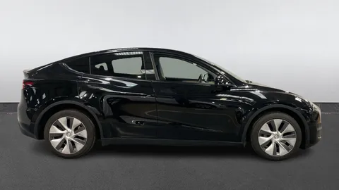 TESLA MODEL Y Long Range AWD Auto