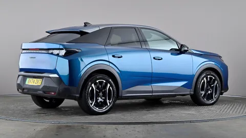 PEUGEOT 3008 157kW Allure 73kWh Auto