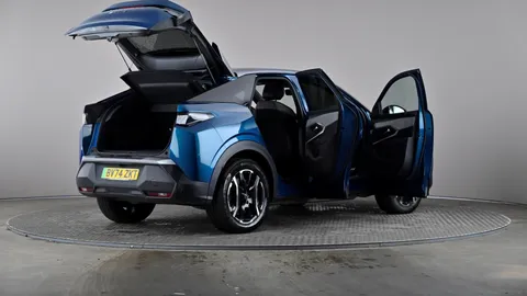 PEUGEOT 3008 157kW Allure 73kWh Auto