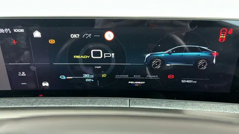 PEUGEOT 3008 157kW Allure 73kWh Auto