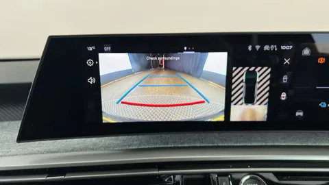 PEUGEOT 3008 157kW Allure 73kWh Auto