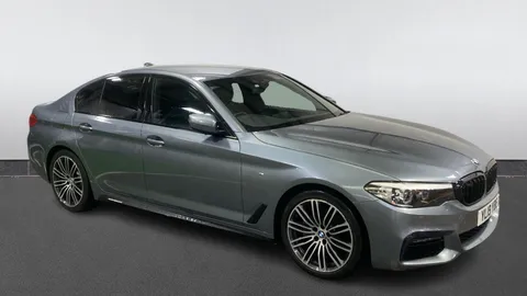 BMW 5 SERIES 520d xDrive M Sport Auto [Plus Pack]