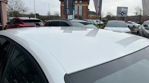 PEUGEOT 308 1.6 Plug-in Hybrid Allure Premium e-EAT8