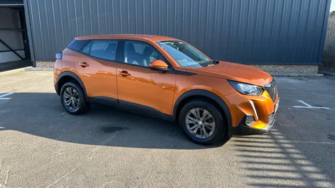 PEUGEOT 2008 1.2 PureTech Active Premium