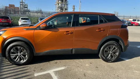 PEUGEOT 2008 1.2 PureTech Active Premium