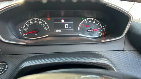 PEUGEOT 2008 1.2 PureTech Active Premium