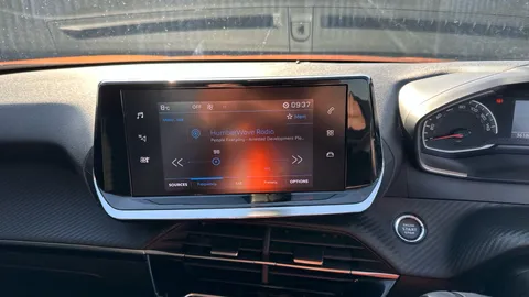 PEUGEOT 2008 1.2 PureTech Active Premium