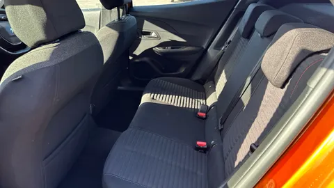 PEUGEOT 2008 1.2 PureTech Active Premium