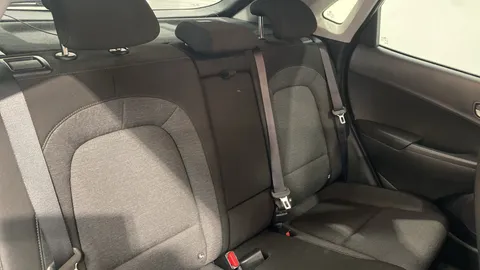 HYUNDAI KONA 100kW Premium 39kWh Auto