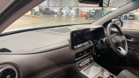 HYUNDAI KONA 100kW Premium 39kWh Auto