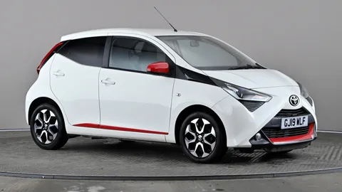 TOYOTA AYGO 1.0 VVT-i X-Trend x-shift