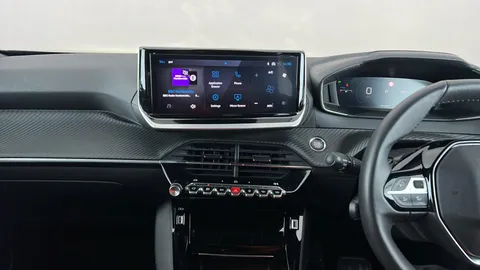 PEUGEOT 2008 1.2 PureTech 130 Allure EAT8