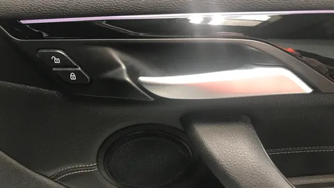 BMW X1 xDrive 20i [178] xLine Step Auto