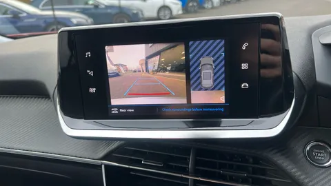 PEUGEOT 2008 1.2 PureTech 130 Allure Premium