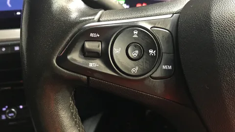 VAUXHALL MOKKA 100kW Ultimate 50kWh Auto