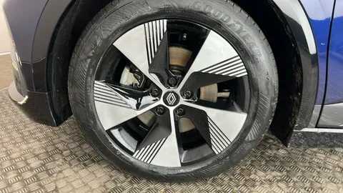 RENAULT MEGANE E-TECH EV60 160kW Equilibre 60kWh Optimum Charge Auto