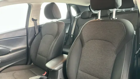 HYUNDAI I30 1.0T GDi SE Connect DCT