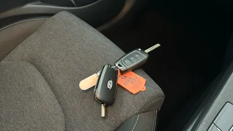 HYUNDAI I30 1.0T GDi SE Connect DCT