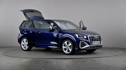 AUDI Q2 30 TFSI S Line