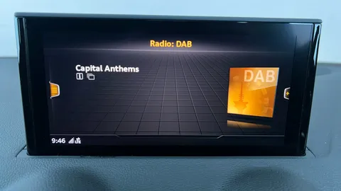 AUDI Q2 30 TFSI S Line