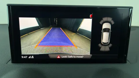 AUDI Q2 30 TFSI S Line