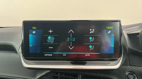 PEUGEOT 2008 100kW GT 50kWh Auto