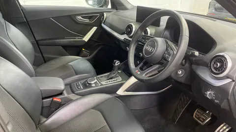 AUDI Q2 35 TFSI S Line S Tronic