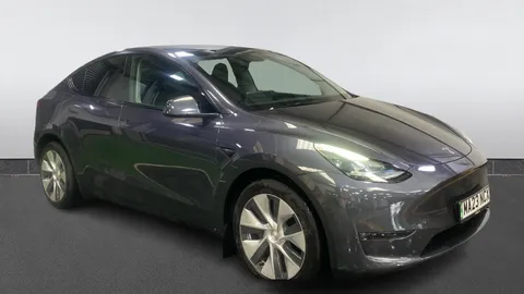 TESLA MODEL Y Long Range AWD Auto