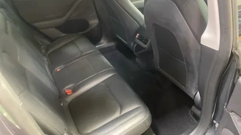 TESLA MODEL Y Long Range AWD Auto