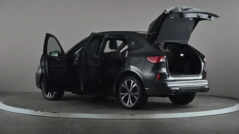 FORD KUGA 2.5 PHEV ST-Line X Edition CVT