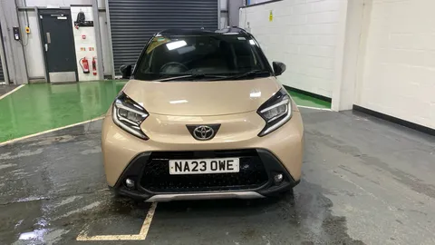 TOYOTA AYGO X 1.0 VVT-i Exclusive