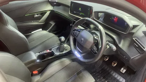 Peugeot 208 1.2 PureTech 100 GT