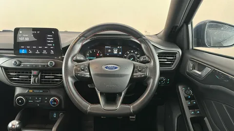 FORD FOCUS 1.0 EcoBoost 125 ST-Line