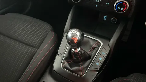 FORD FOCUS 1.0 EcoBoost 125 ST-Line