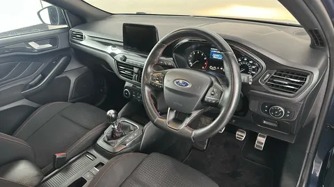 FORD FOCUS 1.0 EcoBoost 125 ST-Line