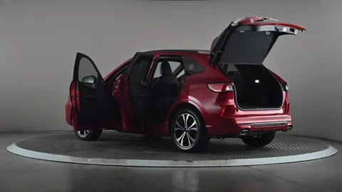 FORD KUGA 1.5 EcoBoost 150 ST-Line X Edition