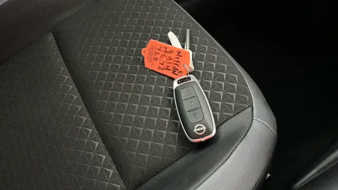 NISSAN JUKE 1.0 DiG-T 114 N-Connecta