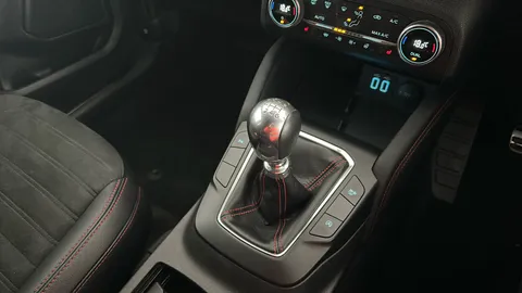 FORD KUGA 1.5 EcoBoost 150 ST-Line X Edition