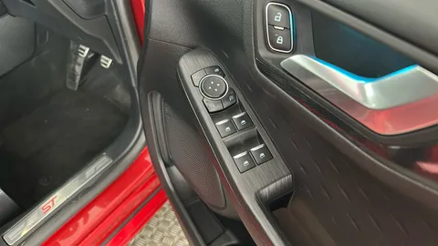 FORD KUGA 1.5 EcoBoost 150 ST-Line X Edition