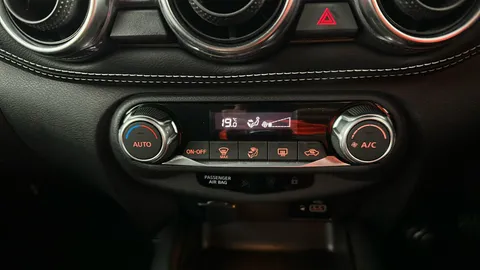 NISSAN JUKE 1.0 DiG-T 114 N-Connecta