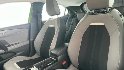 VAUXHALL MOKKA 100kW Elite Nav Premium 50kWh Auto