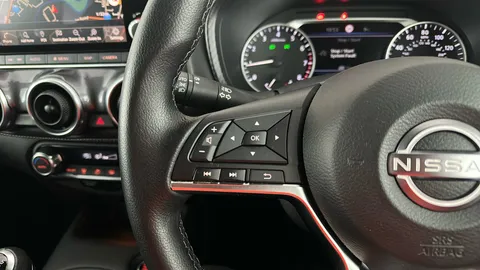 NISSAN JUKE 1.0 DiG-T 114 N-Connecta