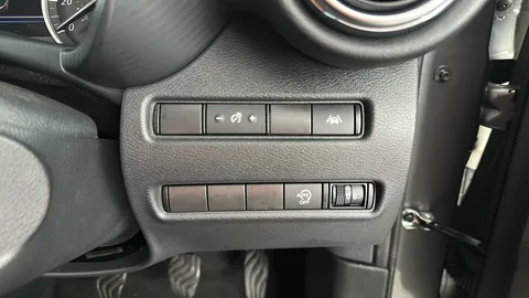 NISSAN JUKE 1.0 DiG-T 114 N-Connecta