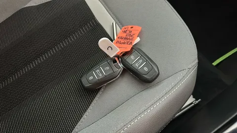 VAUXHALL MOKKA 100kW Elite Nav Premium 50kWh Auto