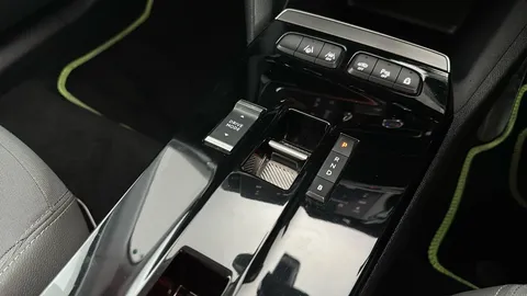 VAUXHALL MOKKA 100kW Elite Nav Premium 50kWh Auto