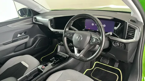 VAUXHALL MOKKA 100kW Elite Nav Premium 50kWh Auto